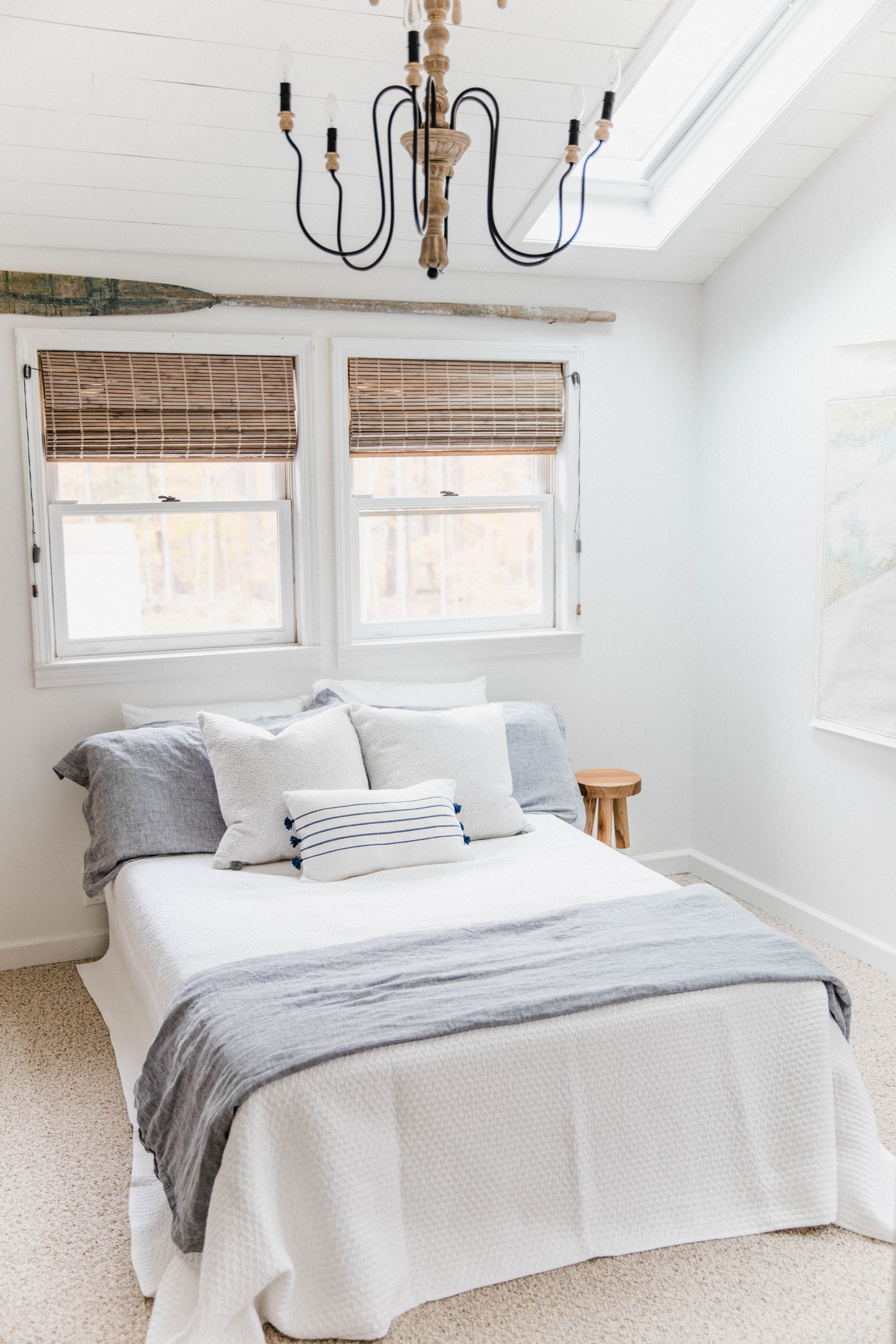 Connecticut life and style blogger Lauren McBride shares Tips for Getting Guest Ready including how she transforms her home office into a guest room.