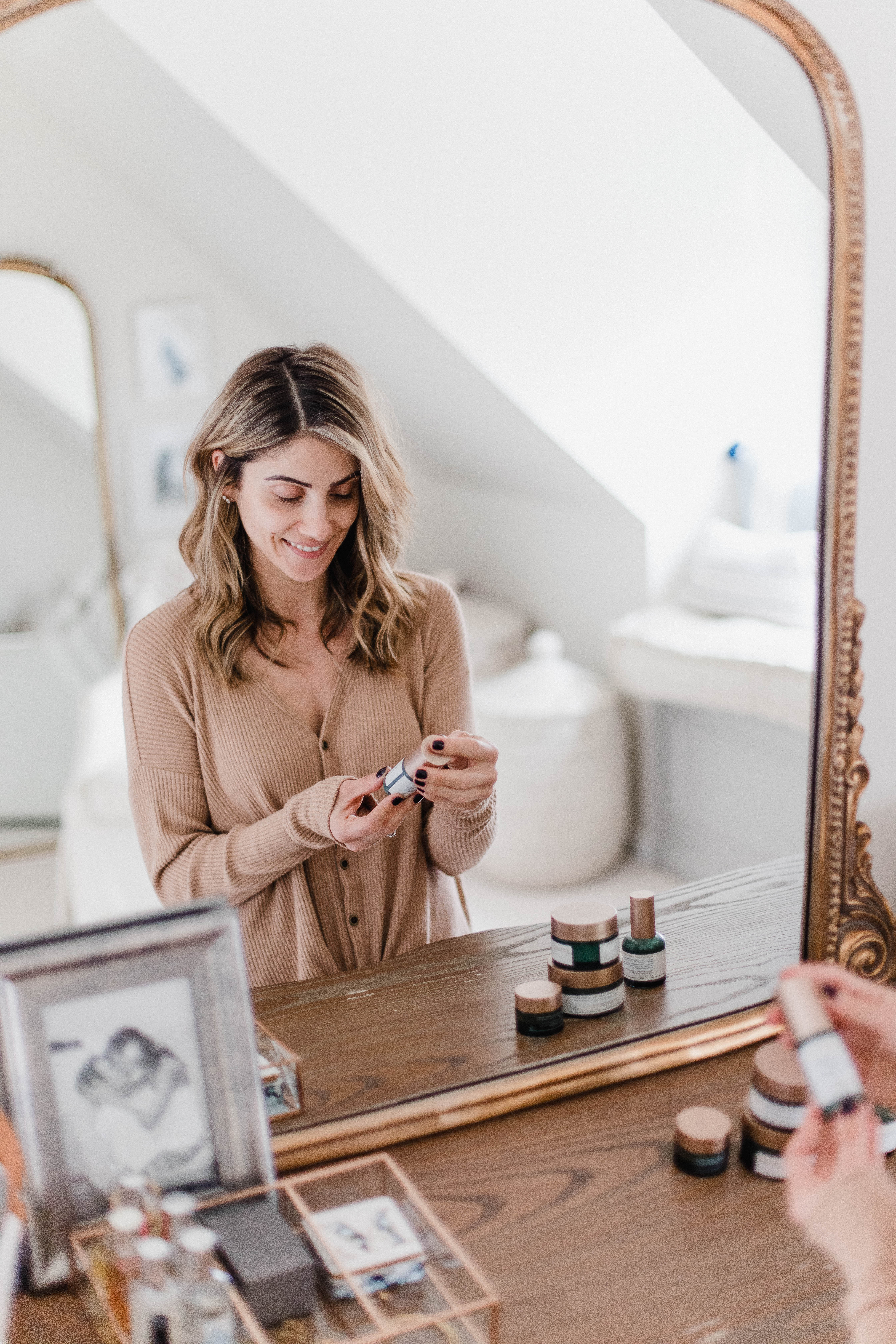 Connecticut life and style blogger Lauren McBride shares her current favorite @Biossance products, including a flash sale for Black Friday #ad