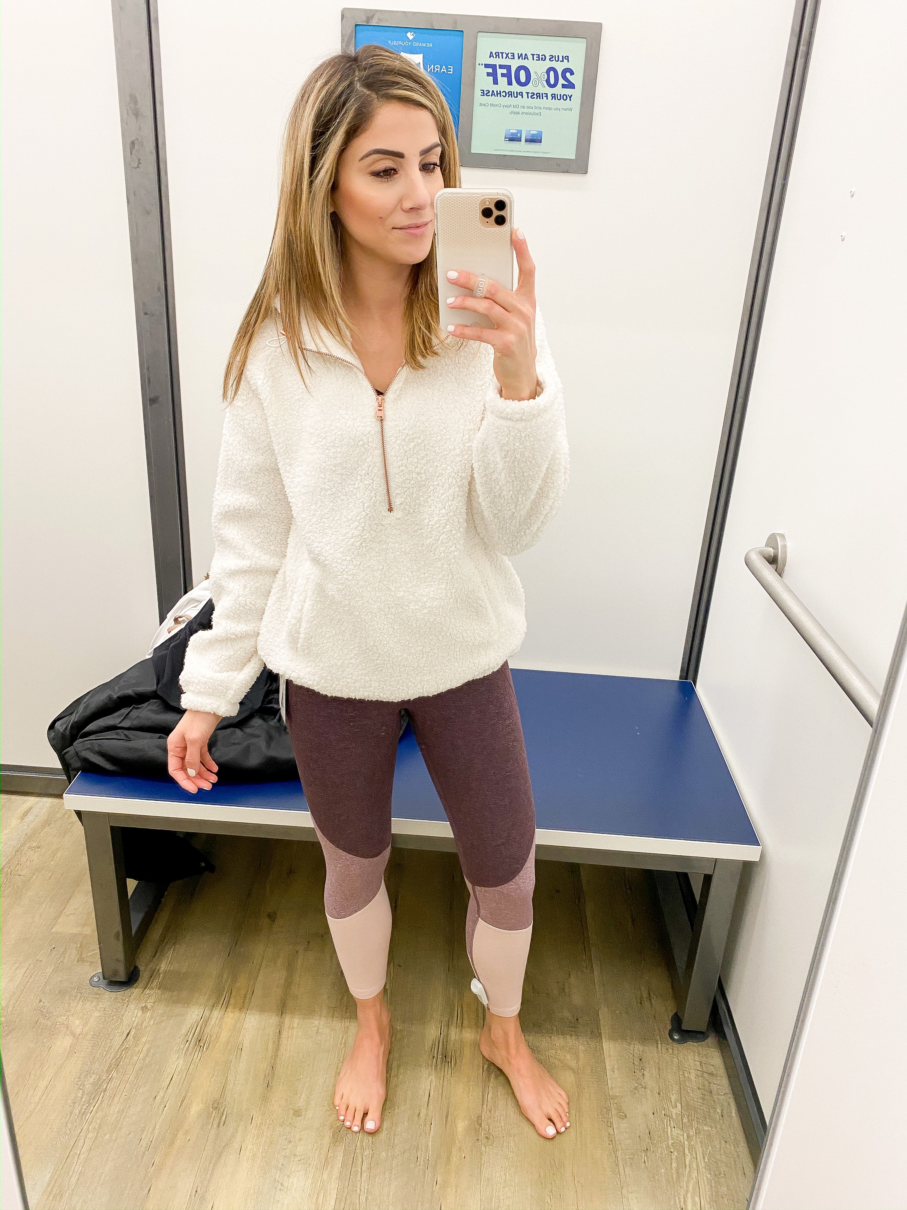 8 Black Leggings Outfits - Lauren McBride