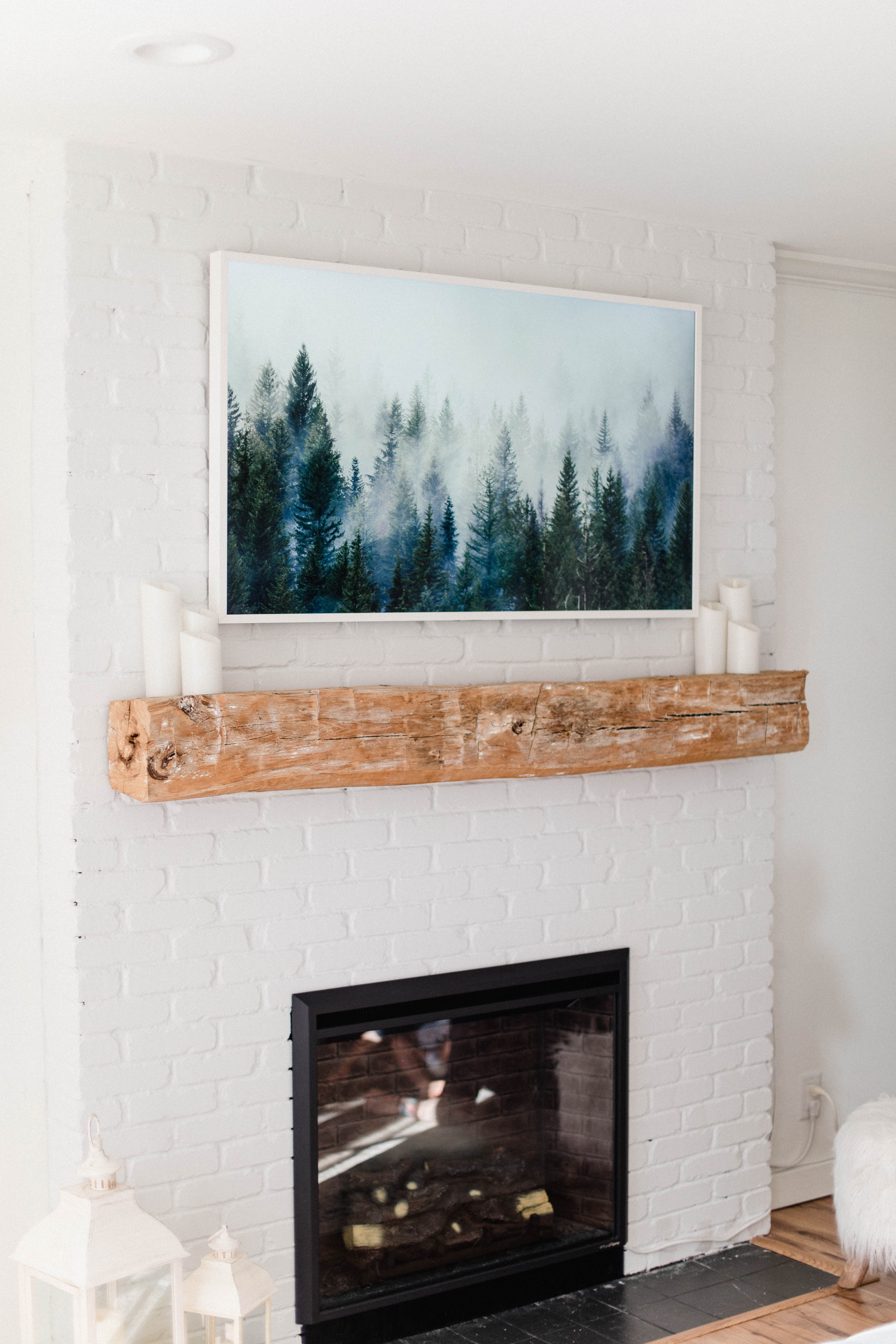 Styling A Frame TV Gallery Wall - Dream Green DIY