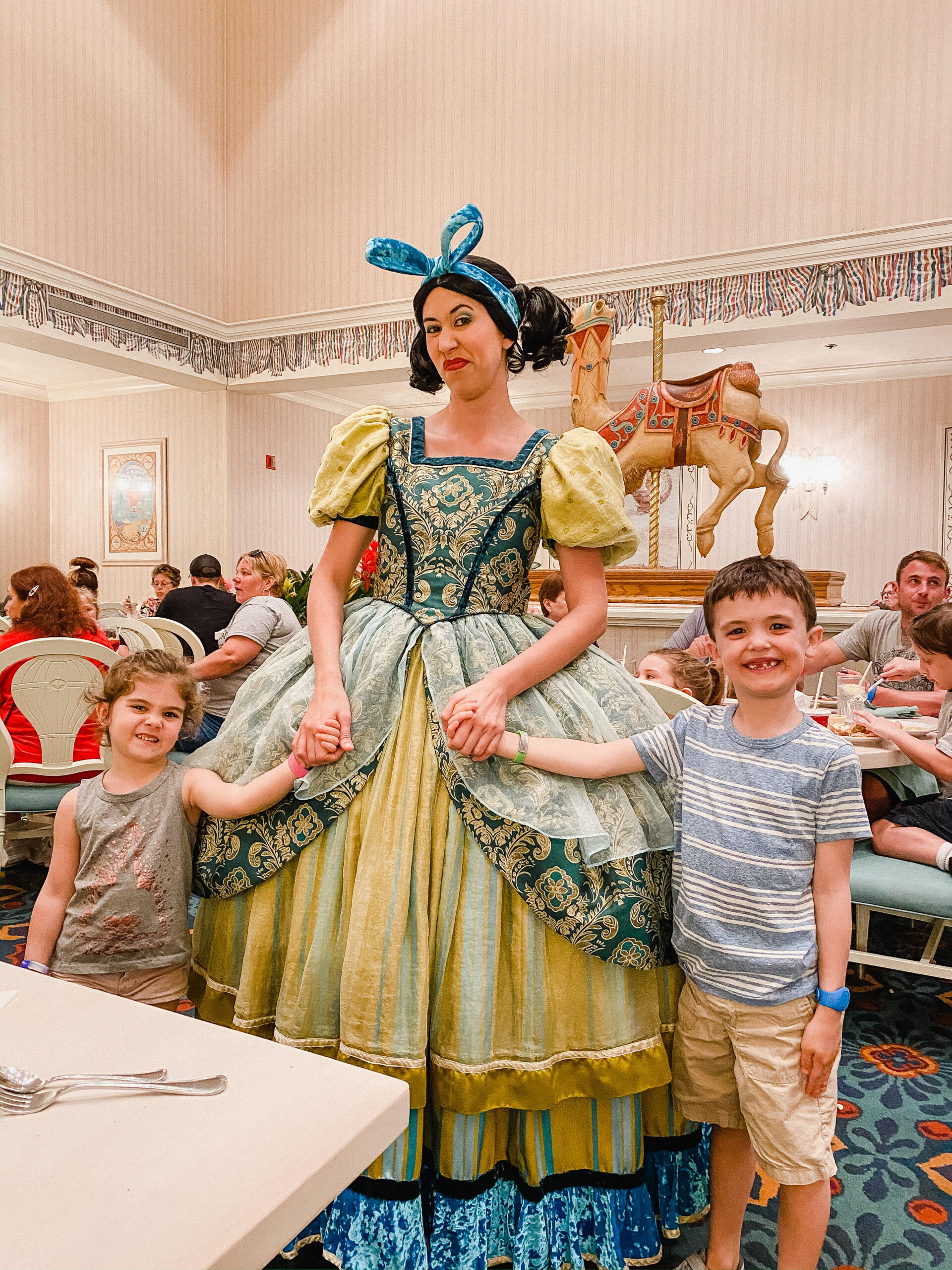 Best Character Dining at Walt Disney World - Lauren McBride