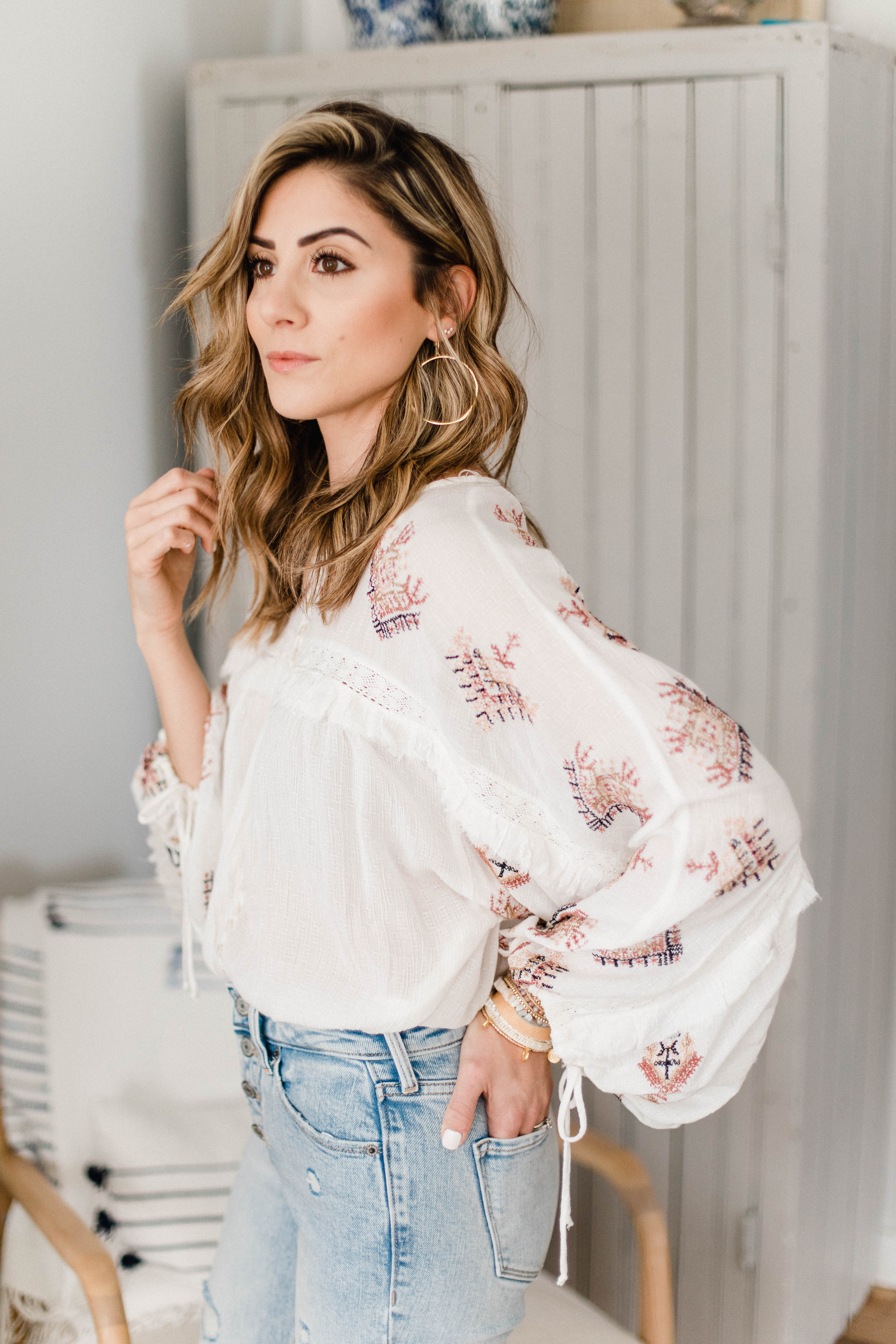 Connecticut life and style blogger Lauren McBride shares Victoria Emerson's Valentine's Day sale, including sale details and her picks.