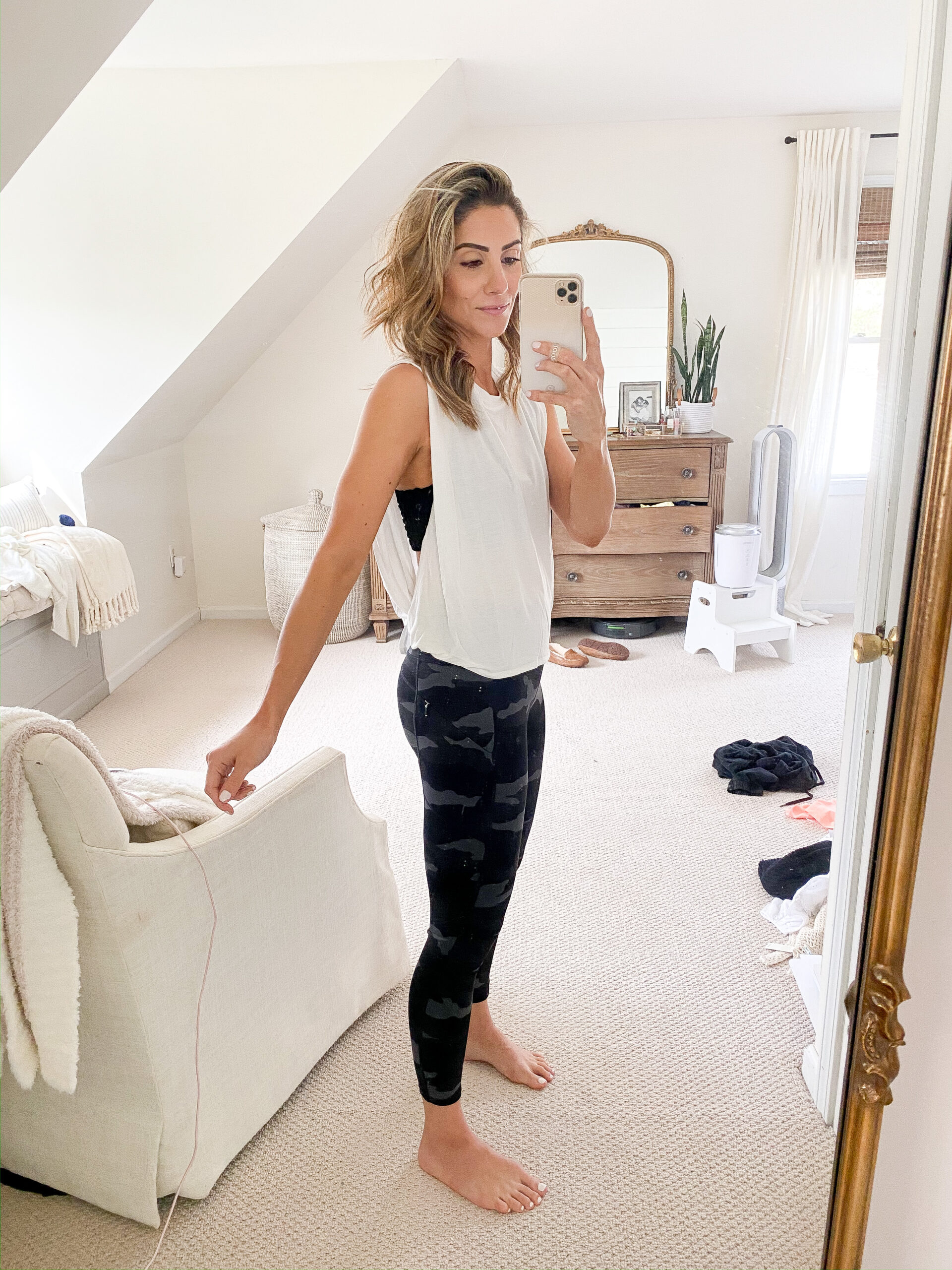 Connecticut life and style blogger Lauren McBride shares a round up of athletic wear, featuring Athleta, Free People, and Fabletics.