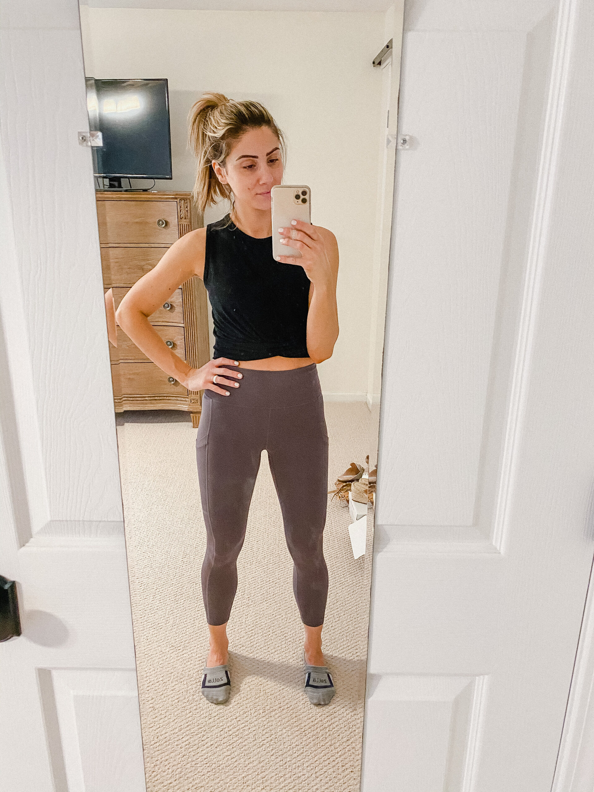 Connecticut life and style blogger Lauren McBride shares a round up of athletic wear, featuring Athleta, Free People, and Fabletics.