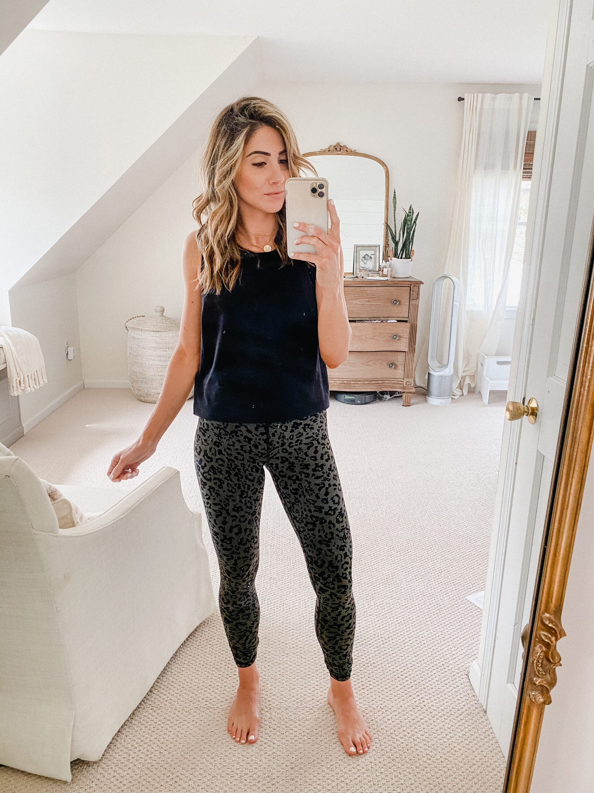 Free People Movement You're A Peach - Navy Active Leggings - Lulus