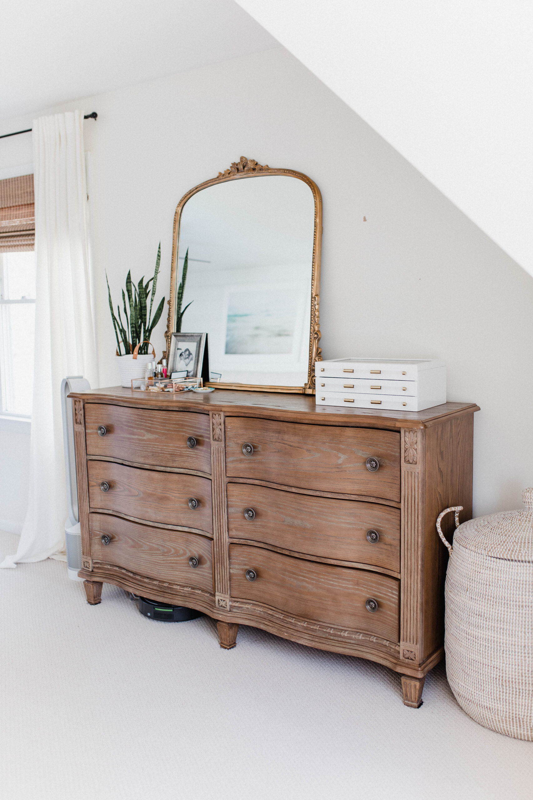 Connecticut life and style blogger Lauren McBride shares a home tour of her master bedroom, featurng paint colors and a source list.