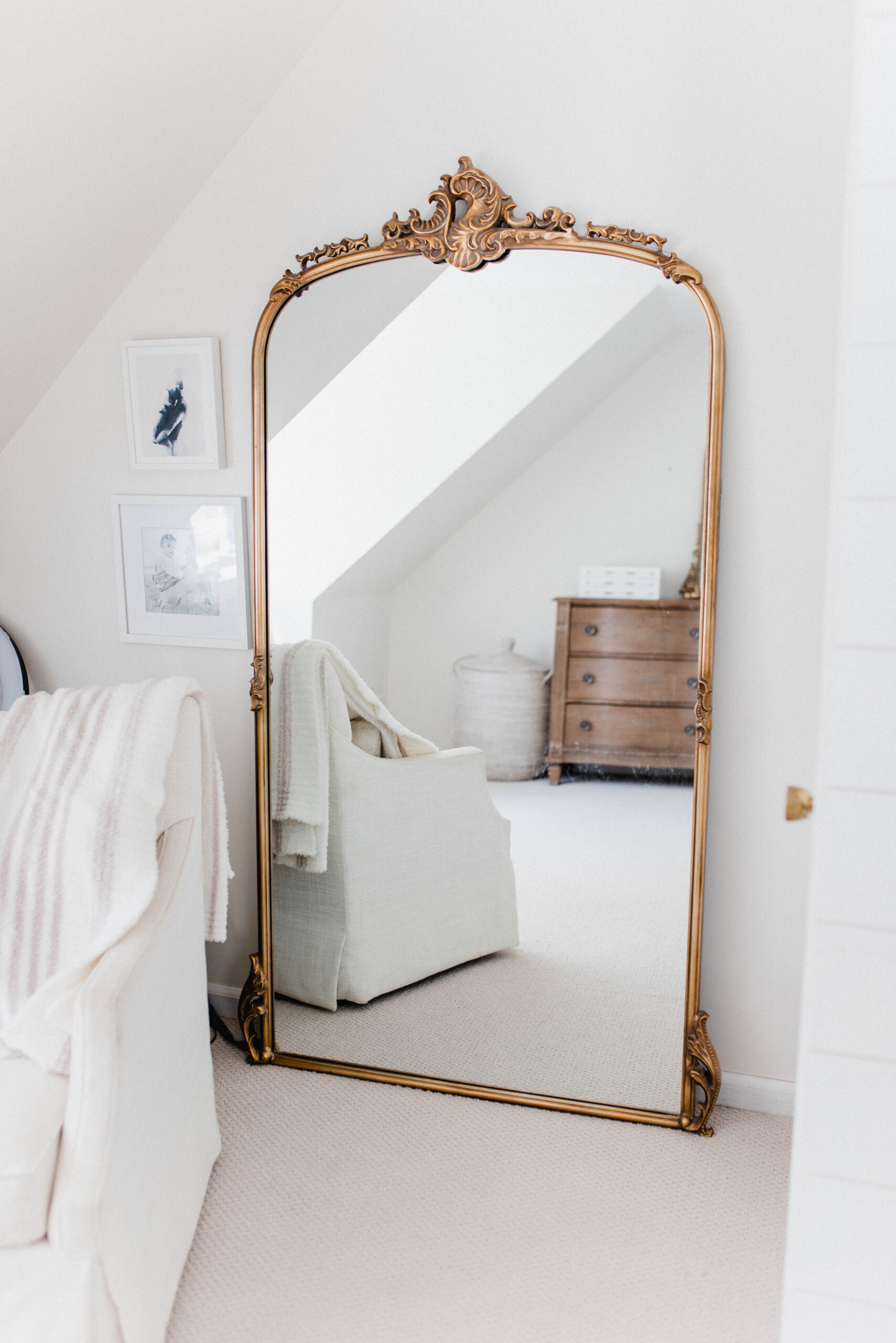 Connecticut life and style blogger Lauren McBride shares a home tour of her master bedroom, featurng paint colors and a source list.