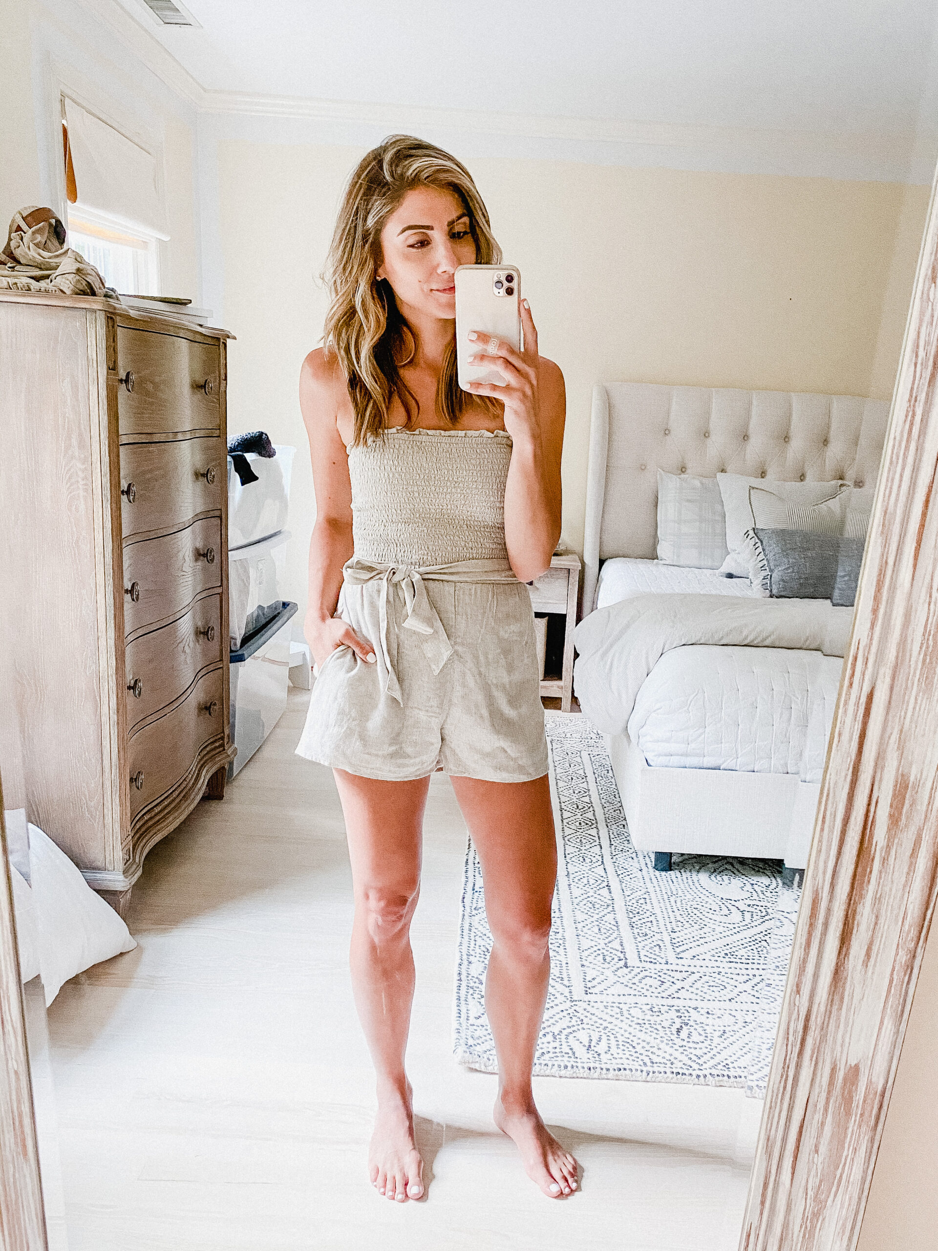 Connecticut life and style blogger Lauren McBride shares a mini Abercrombie & Fitch try on featuring a variety of summer options.