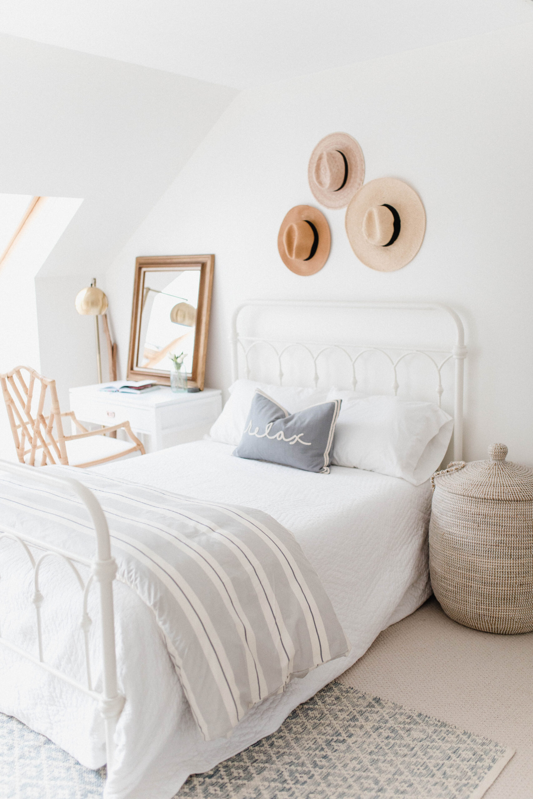 Connecticut life and style blogger Lauren McBride shares a relaxing retreat with her coastal-inspired guest room 