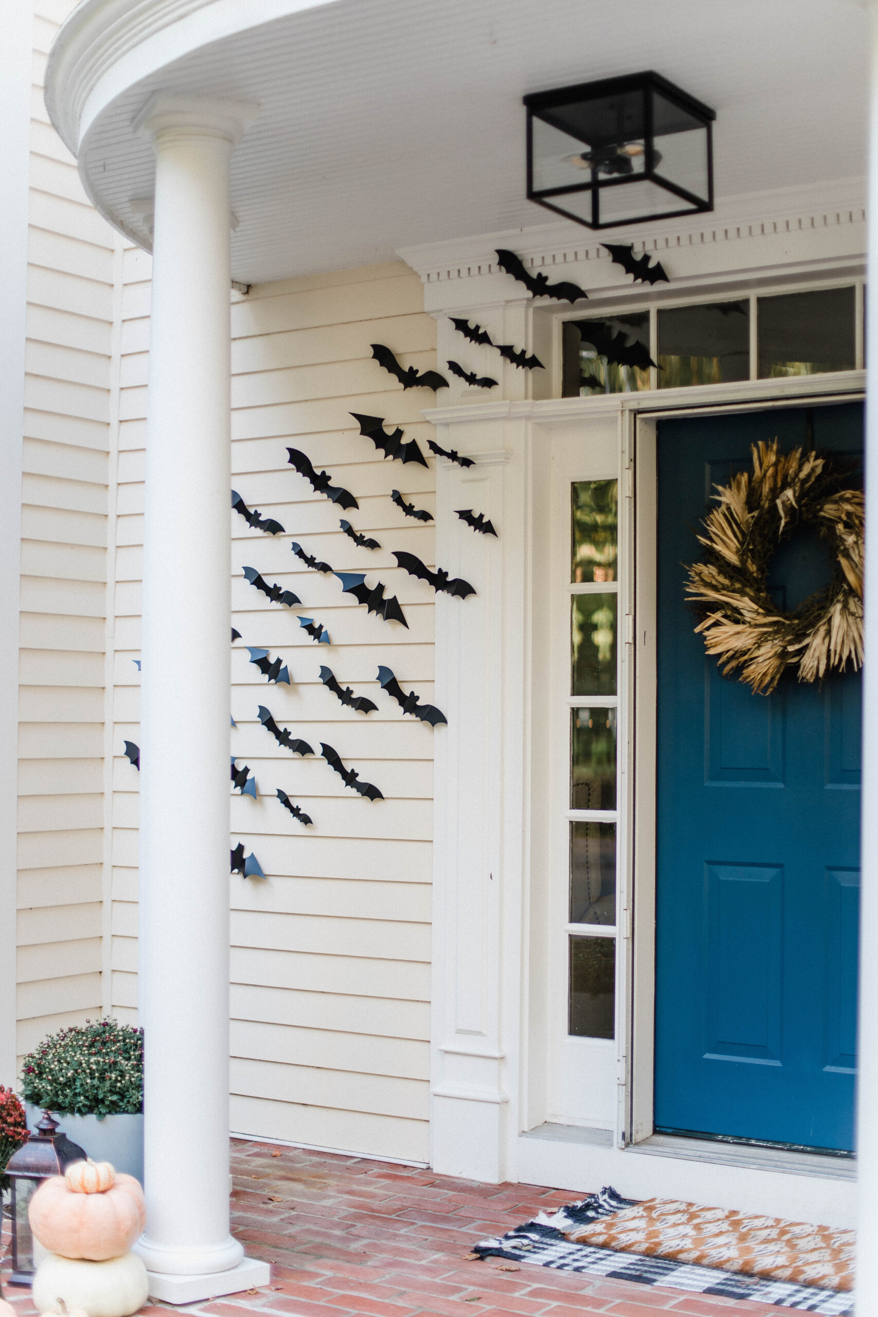 Looking for fall front porch ideas? Connecticut life and style blogger Lauren McBride shares her fall-inspired porch with sources.