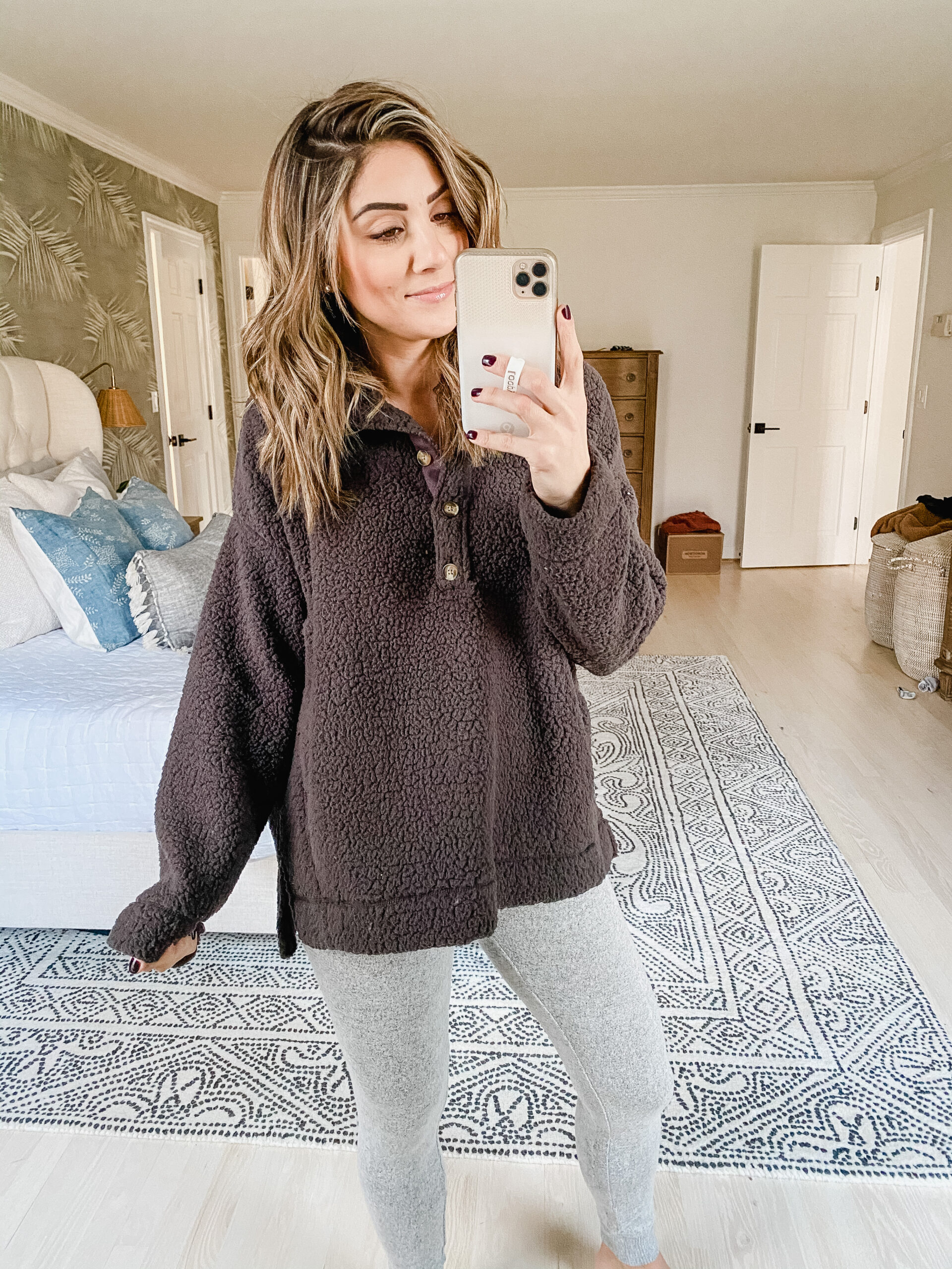 Aerie hot sale sherpa pullover