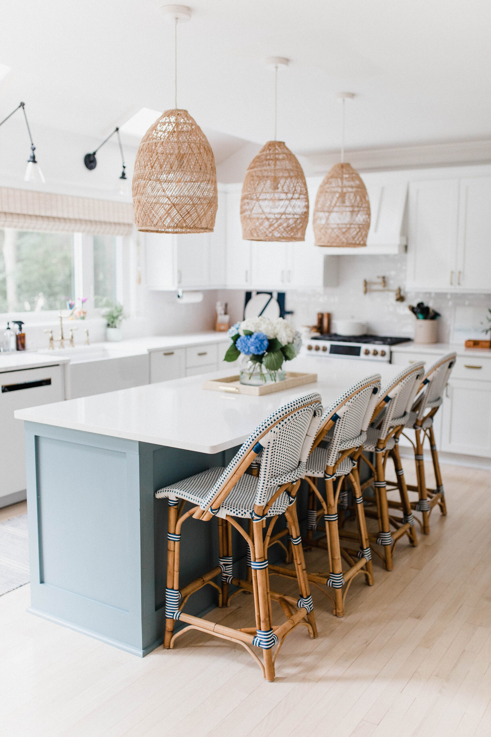 serena and lily kitchen stools