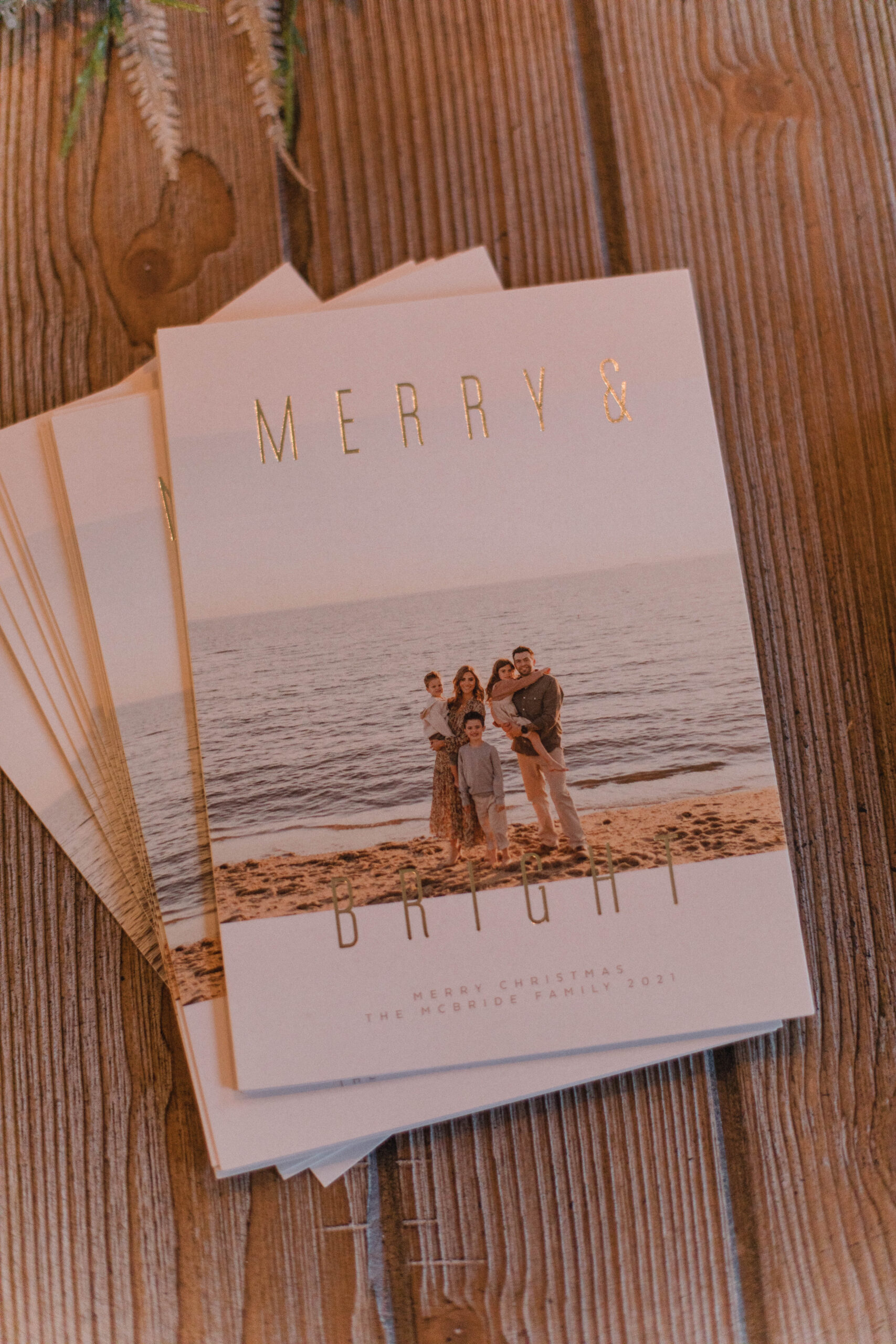 Connecticut life and style blogger Lauren McBride shares her holiday cards and several gift ideas from Minted.