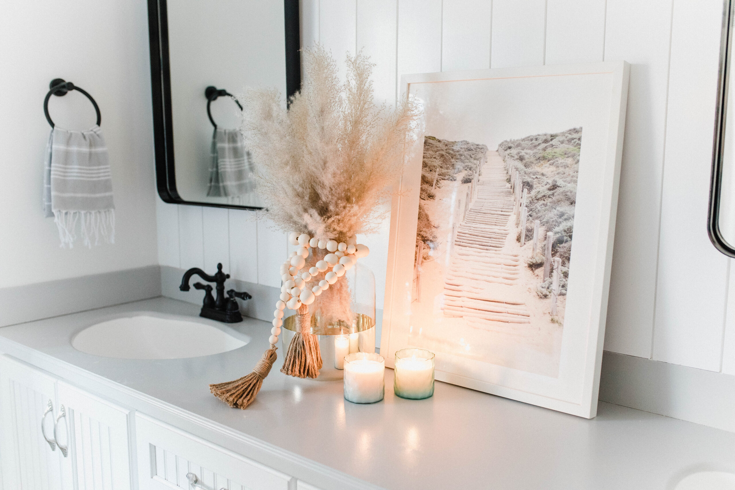 Looking for styling inspiration? Connecticut life and style blogger Lauren McBride shares three ways to style a vase from her QVC line.