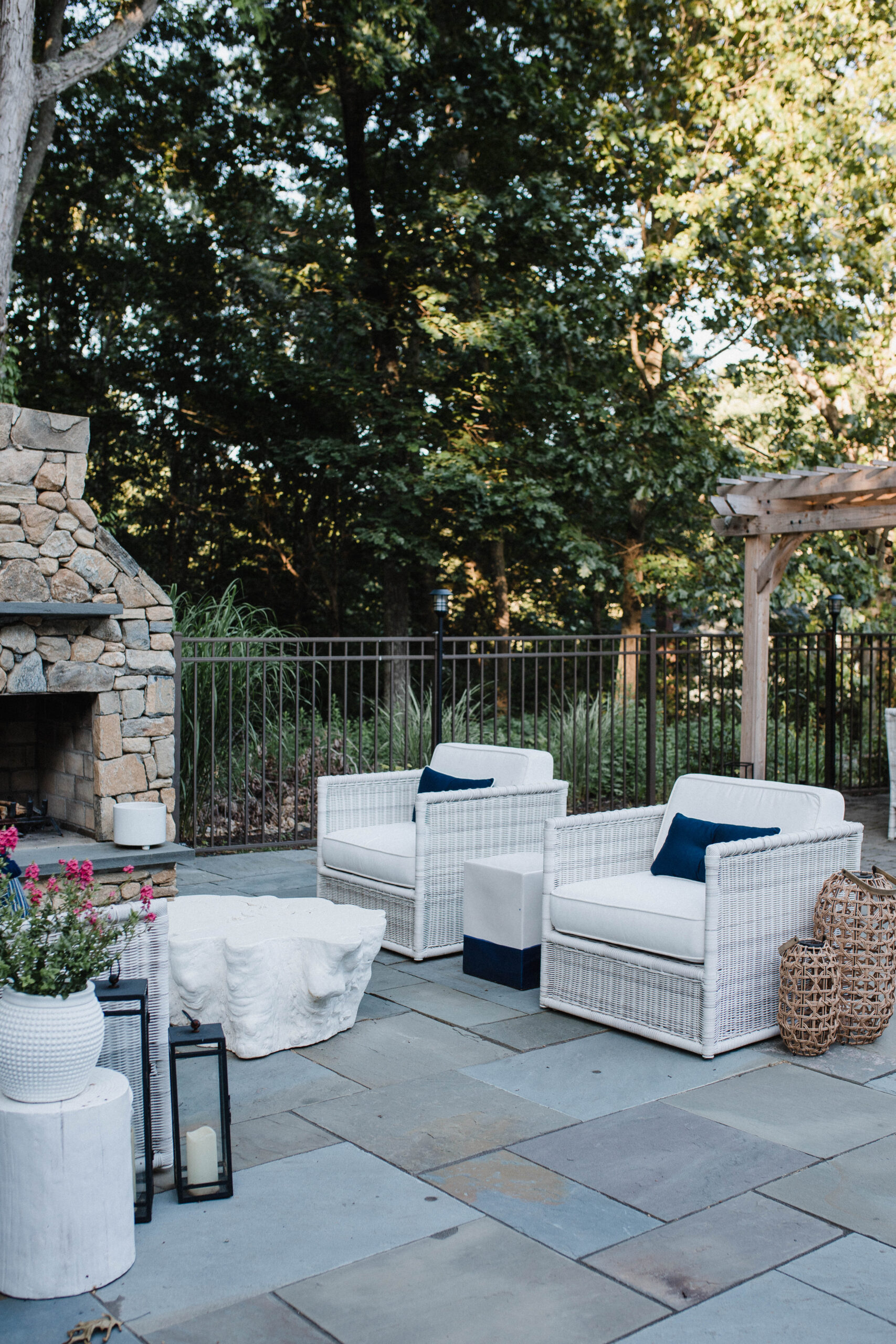 Connecticut life and style blogger Lauren McBride shares her experience and review of Sunbrella fabric for outdoor furniture.