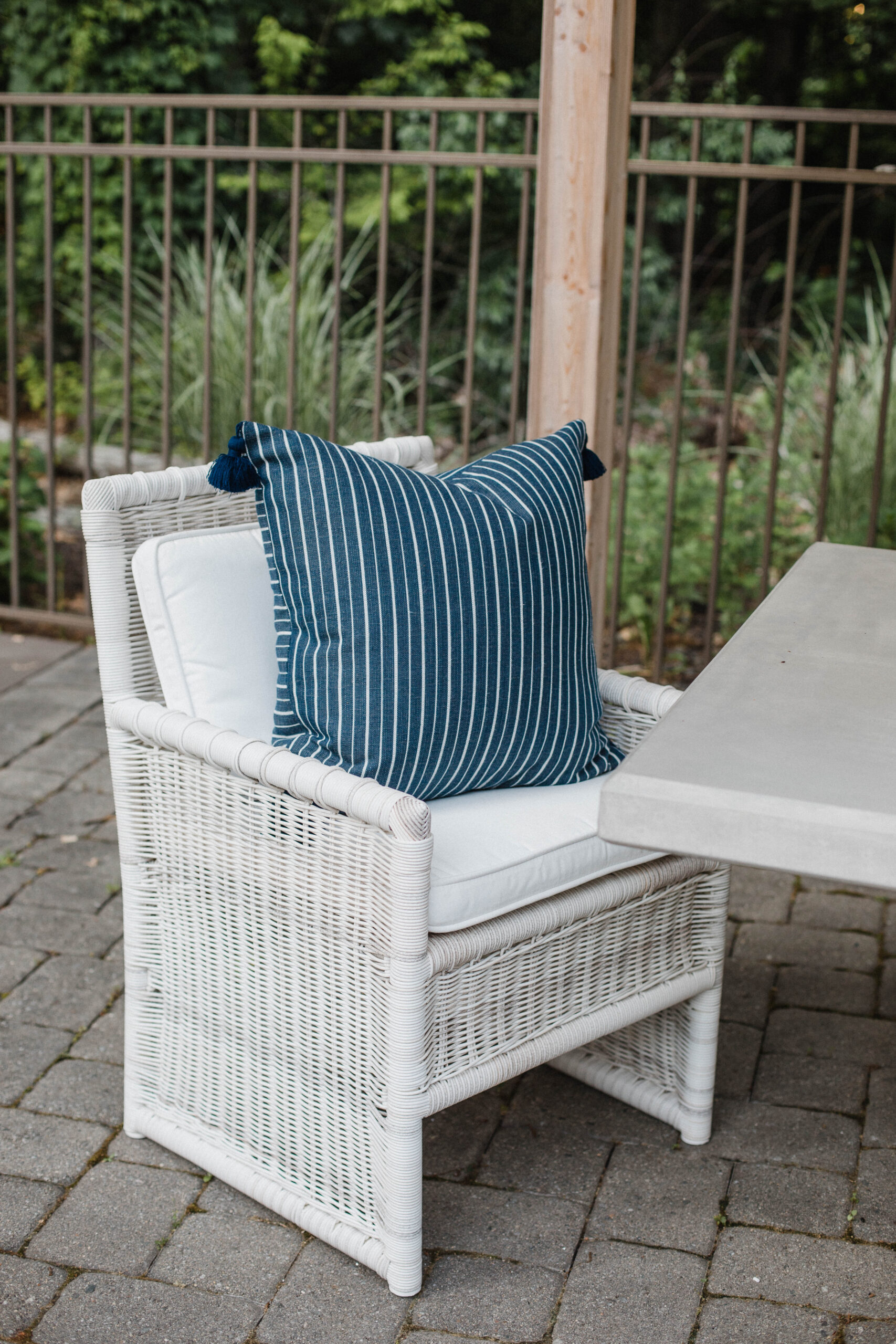 Connecticut life and style blogger Lauren McBride shares her experience and review of Sunbrella fabric for outdoor furniture.