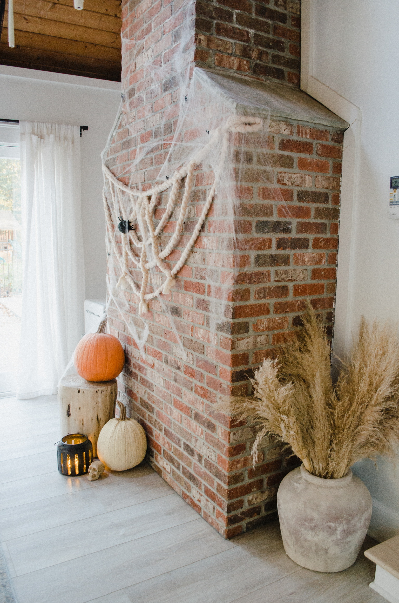 Connecticut life and style blogger Lauren McBride shares Halloween Party Decor Ideas, including Harry Potty themed and neutral decor.