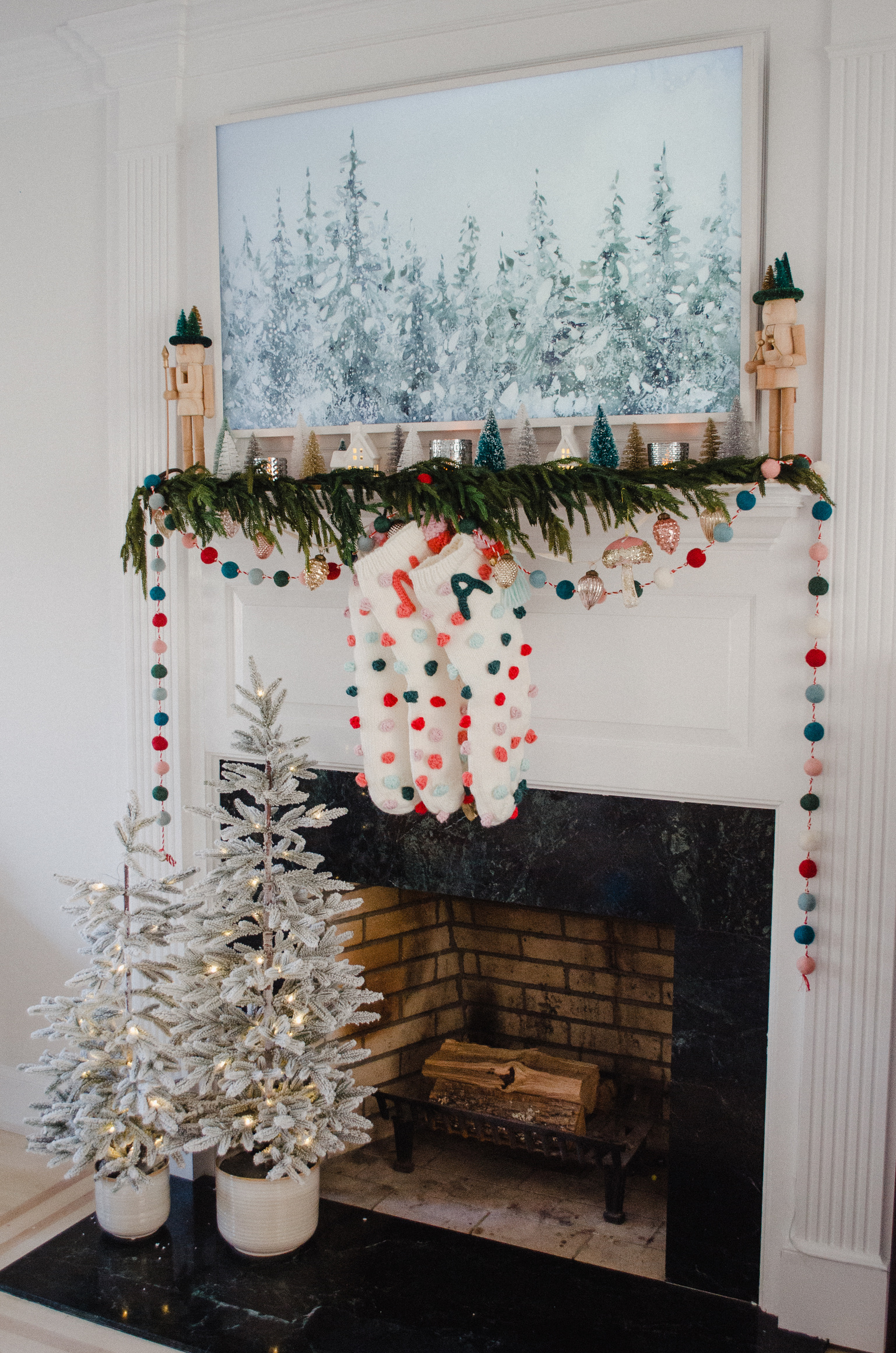 Connecticut life and style blogger and QVC designer Lauren McBride shares a whimsical Christmas mantle display.