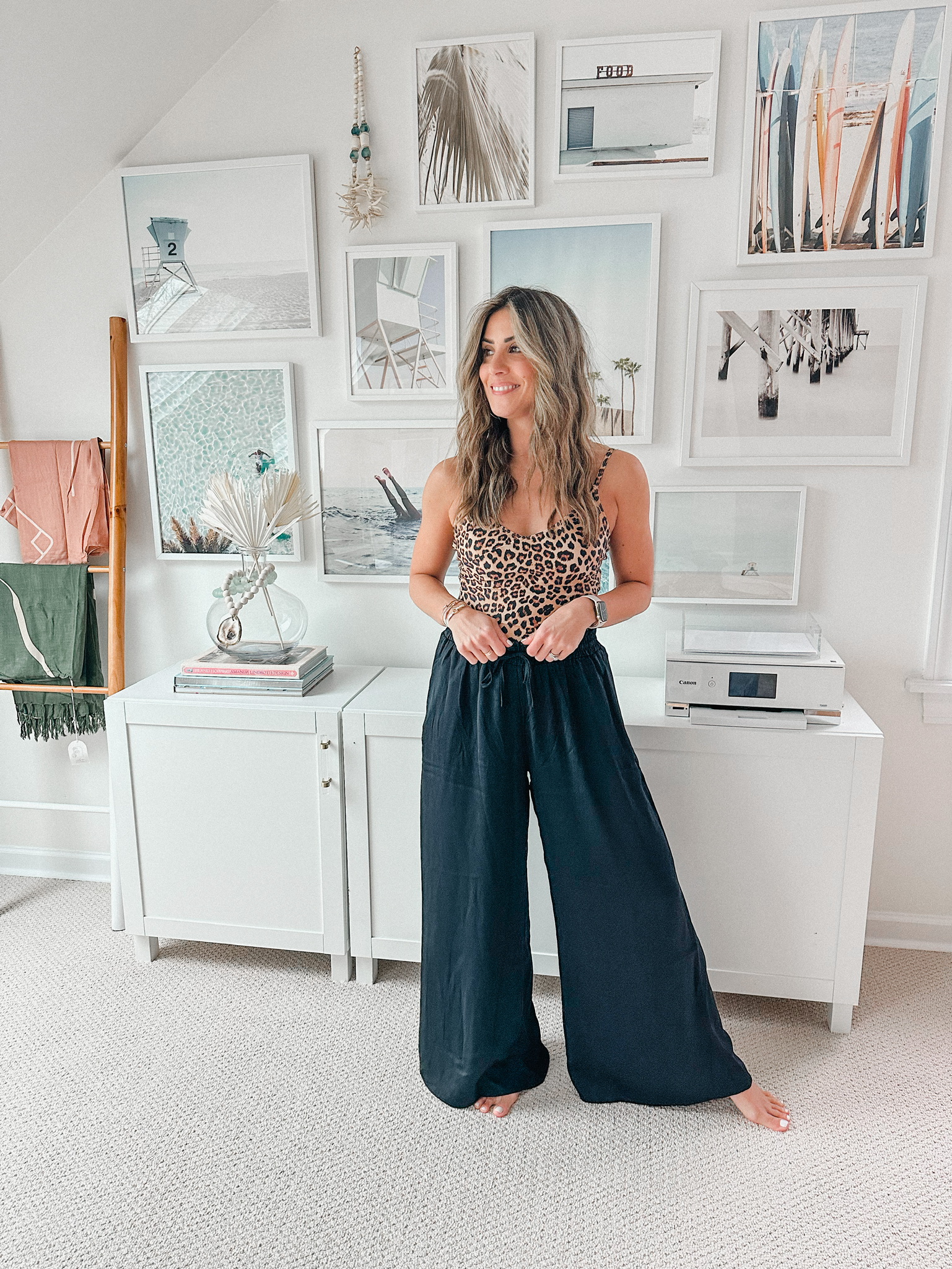 Connecticut life and style blogger Lauren McBride shares her favorite swimwear and coverups from Summersalt.