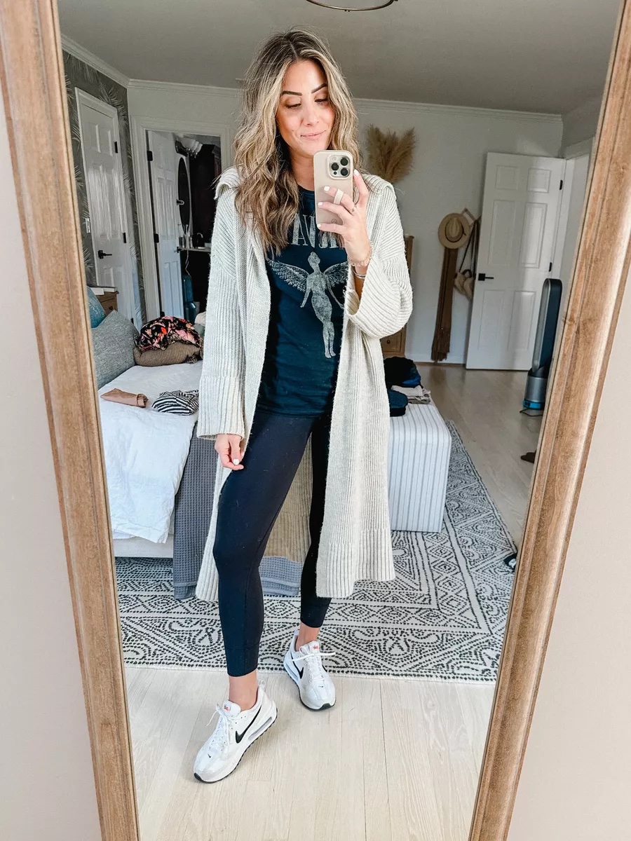 black leggings outfit lauren mcbride 1