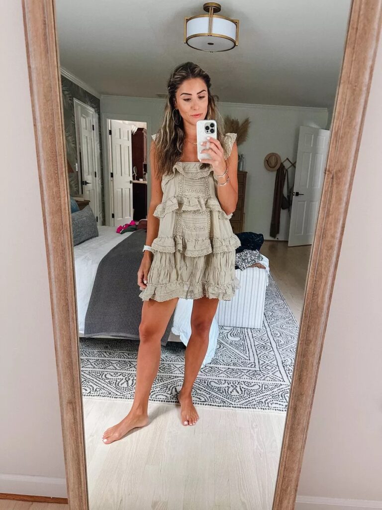 8 Summer Outfits I’ve Been Loving