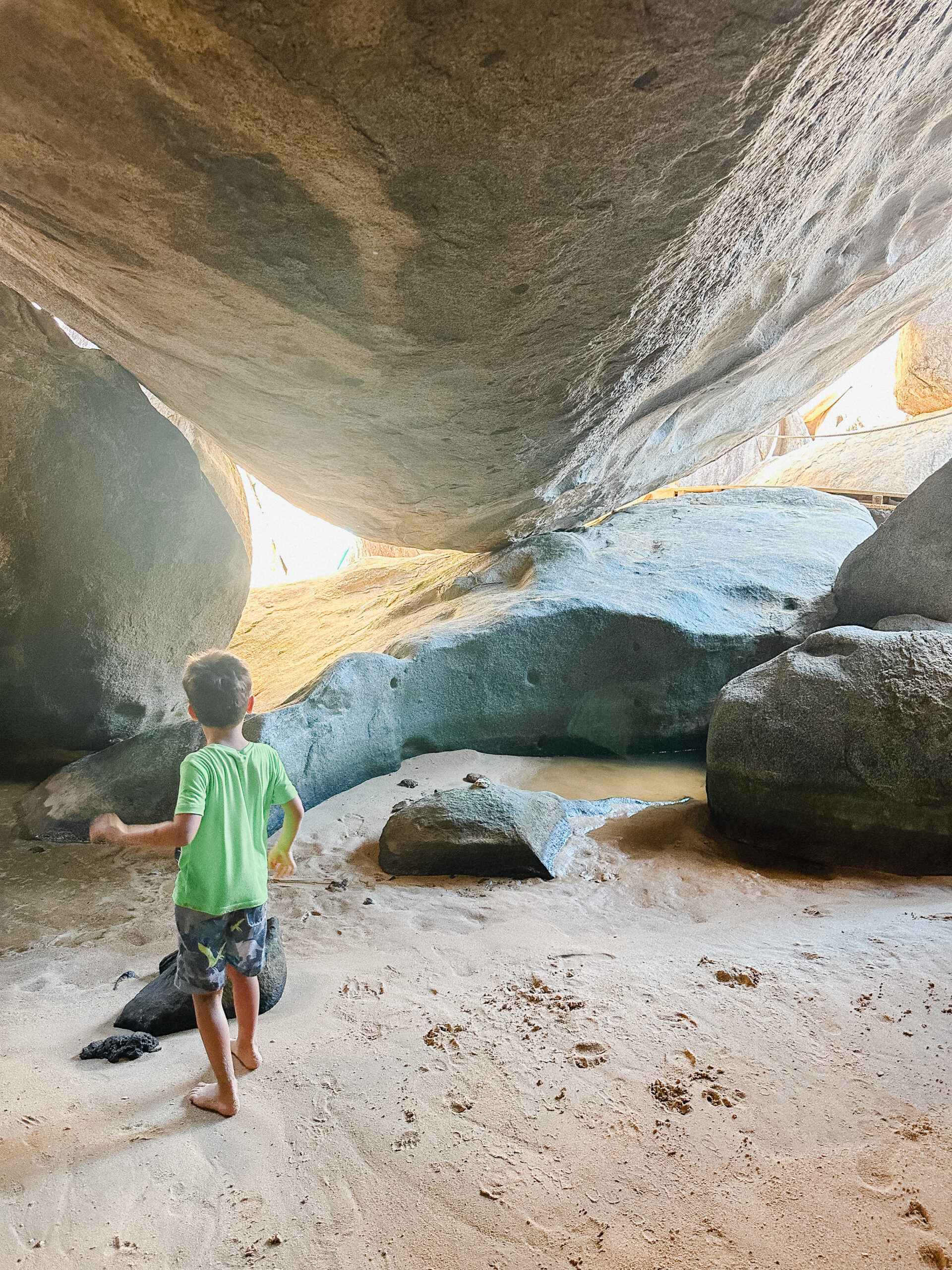 Connecticut life and style blogger Lauren McBride shares her family's trip to the British Virgin Islands aboard Island Roots Charters.